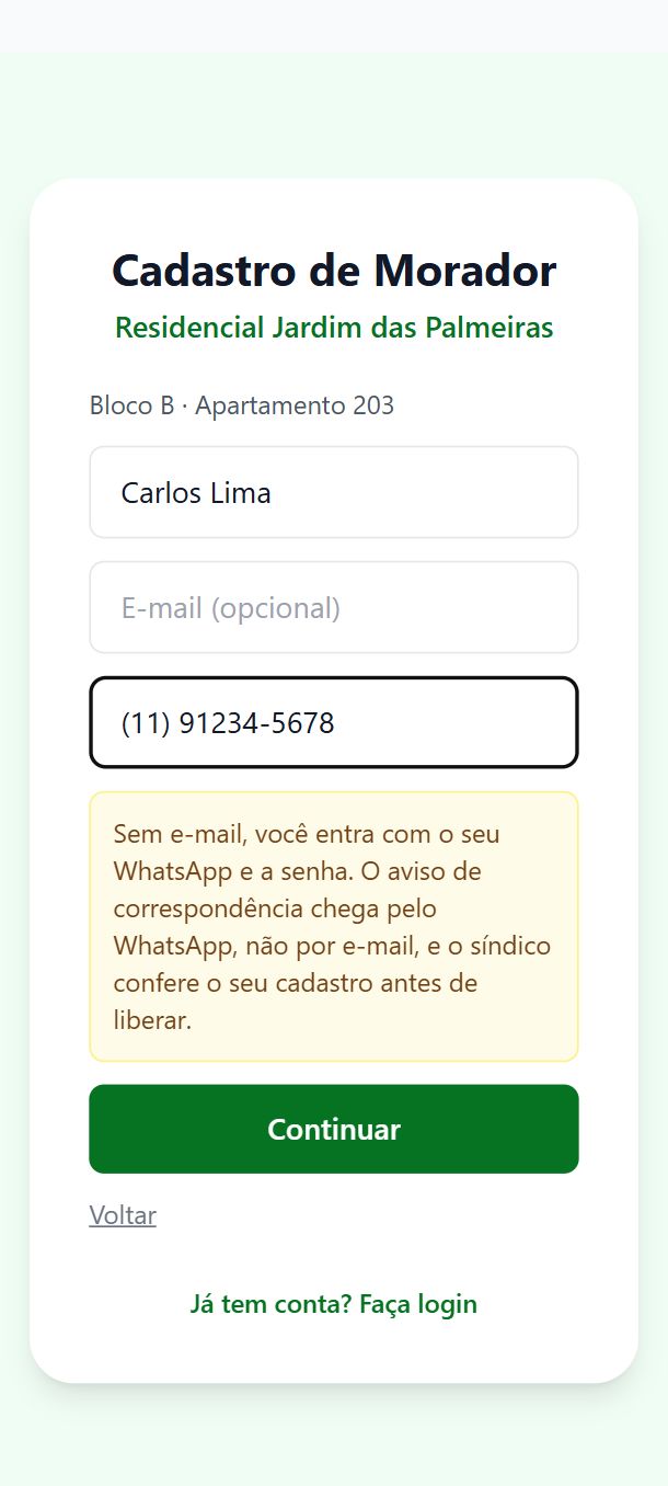Dados do morador: nome, e-mail opcional e WhatsApp